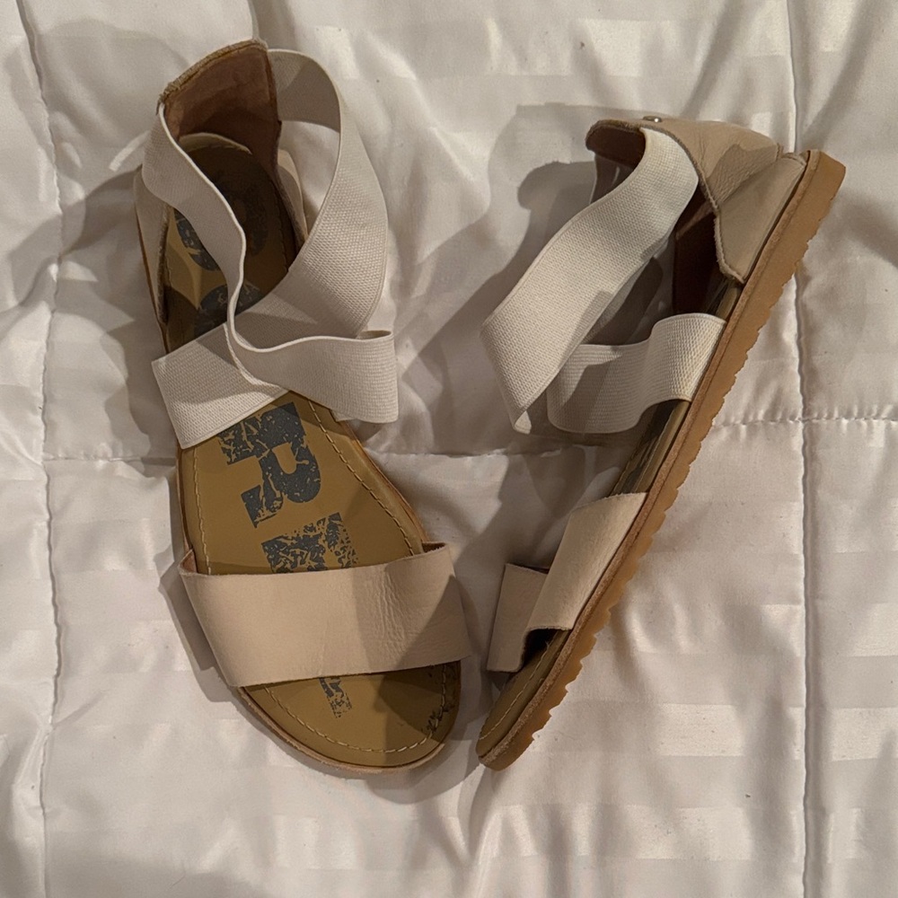 Sorel Ella Cream and Tan Women's Sandals